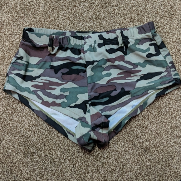 Off the coast camo bathing suit set - Picture 2 of 3